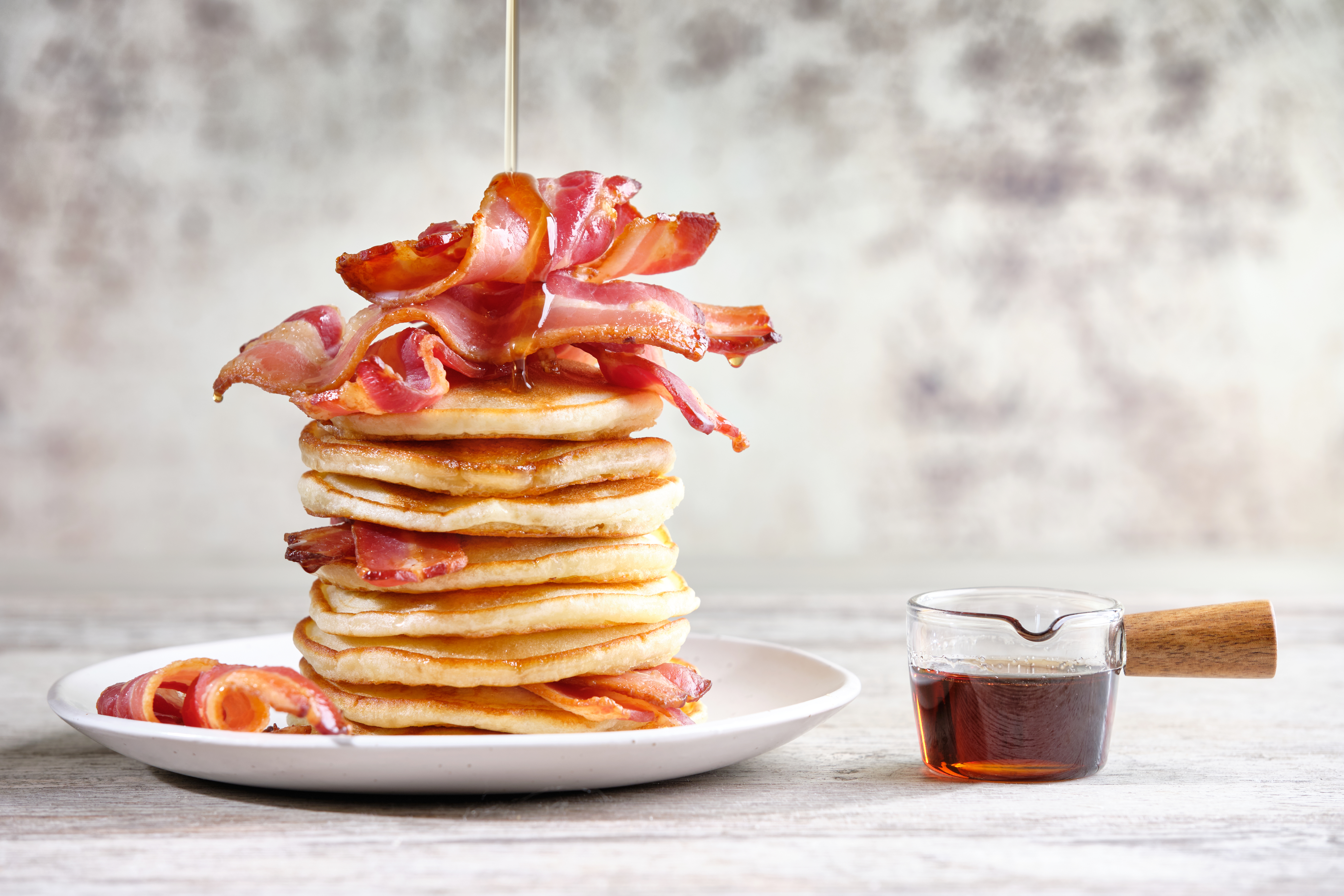 Pancakes-with-Bacon-3-(1).jpg Pancakes-with-Bacon-3-(1).jpg