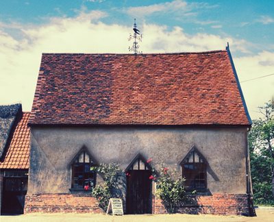 aspalls-house.jpg aspalls-house.jpg